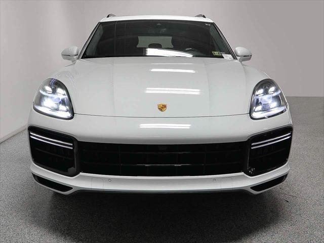 2023 Porsche Cayenne Turbo