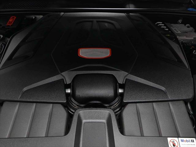 2023 Porsche Cayenne Turbo