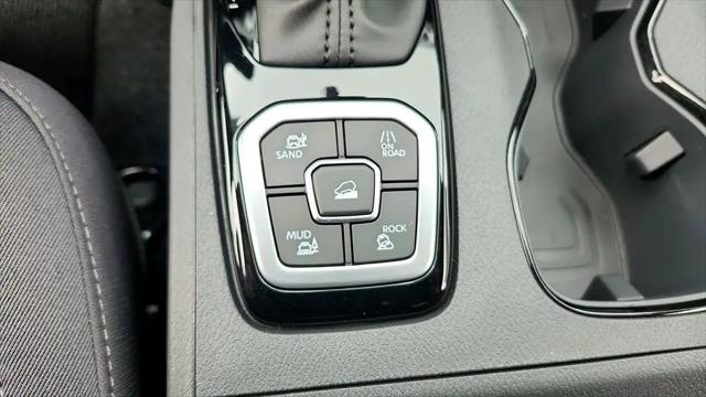 2026 Nissan Frontier Crew Cab SV 4x4