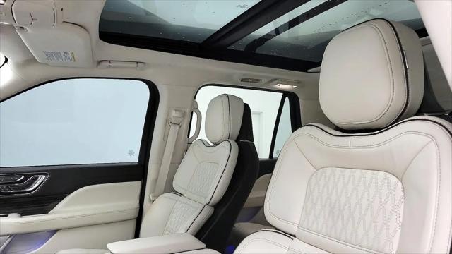 2021 Lincoln Navigator Black Label