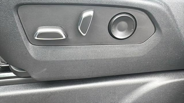 2022 GMC Yukon XL 4WD Denali