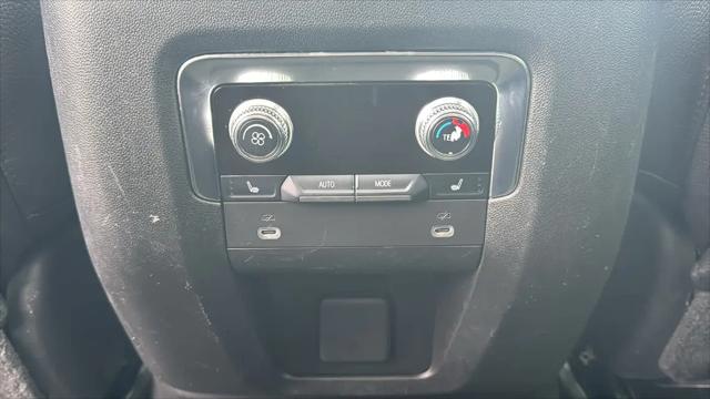 2022 GMC Yukon XL 4WD Denali