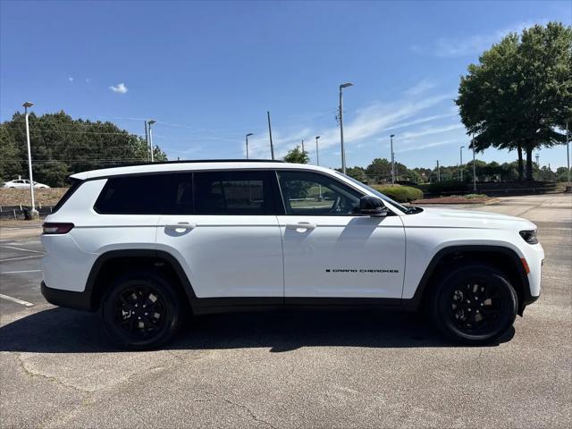 2026 Jeep Grand Cherokee L Altitude 4x2