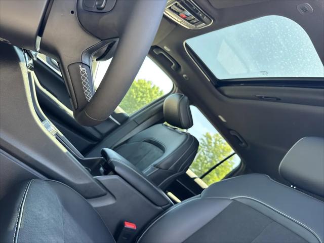2026 Jeep Grand Cherokee L Altitude 4x2
