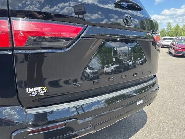 2026 Toyota Sequoia SR5