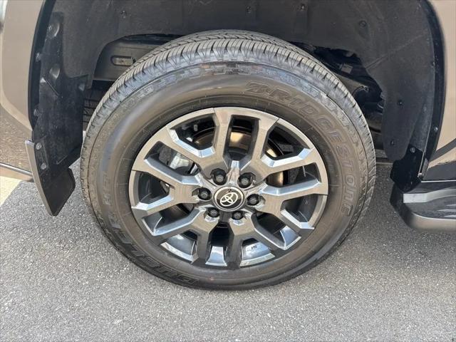 2026 Toyota Sequoia SR5
