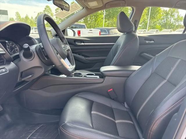 2023 Nissan Altima SR FWD