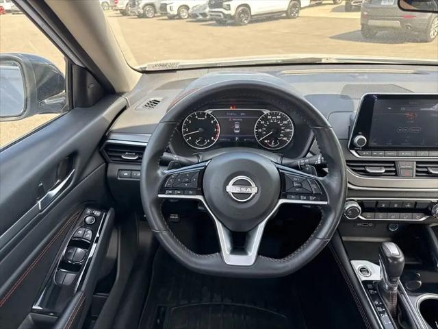 2023 Nissan Altima SR FWD