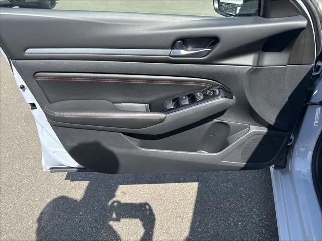 2023 Nissan Altima SR FWD