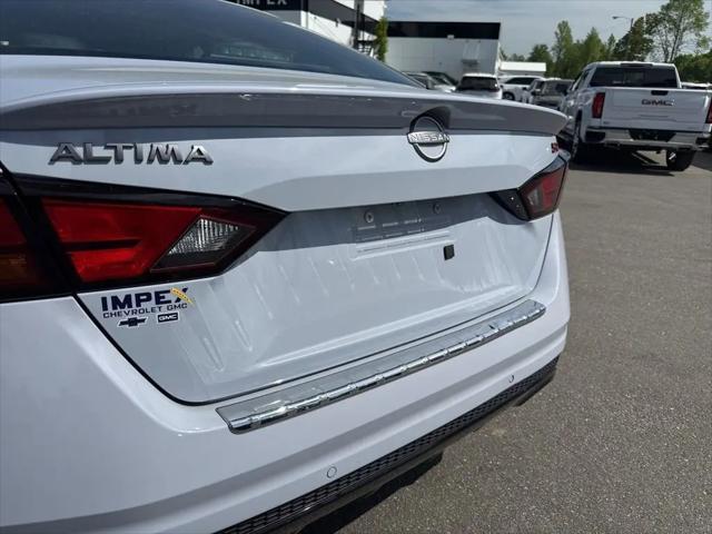 2023 Nissan Altima SR FWD