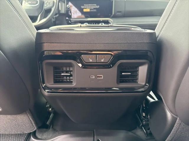 2026 GMC Sierra 2500HD Crew Cab, Standard Bed, AT4X, 4WD