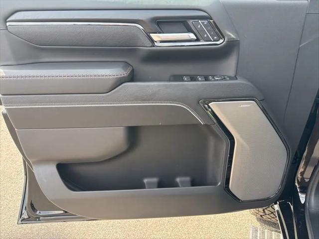 2026 GMC Sierra 2500HD Crew Cab, Standard Bed, AT4X, 4WD