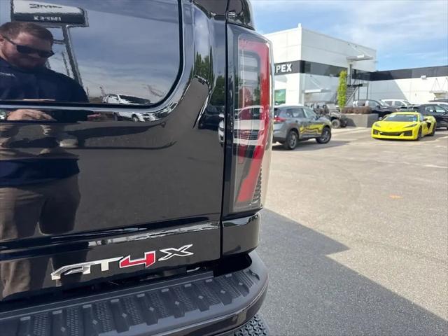 2026 GMC Sierra 2500HD Crew Cab, Standard Bed, AT4X, 4WD