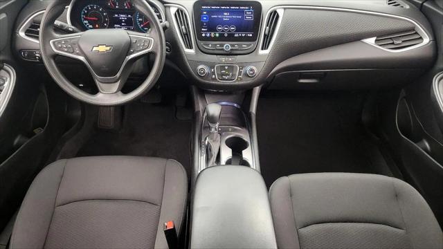2022 Chevrolet Malibu FWD 1FL