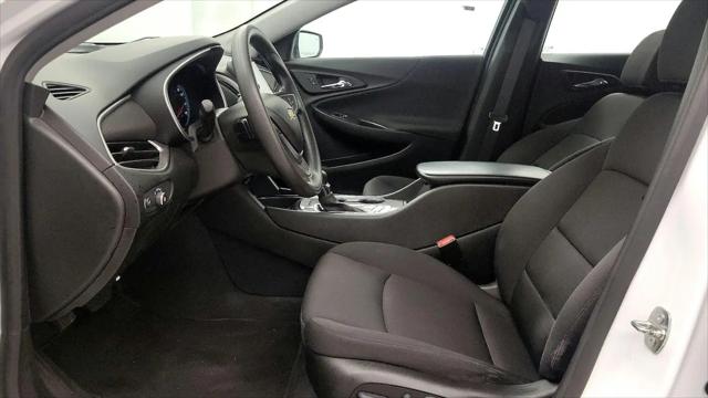 2022 Chevrolet Malibu FWD 1FL