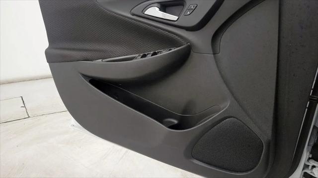 2022 Chevrolet Malibu FWD 1FL