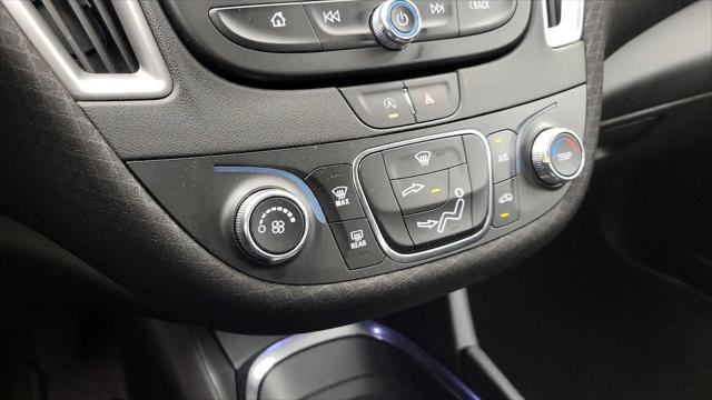 2022 Chevrolet Malibu FWD 1FL