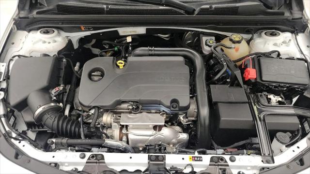 2022 Chevrolet Malibu FWD 1FL