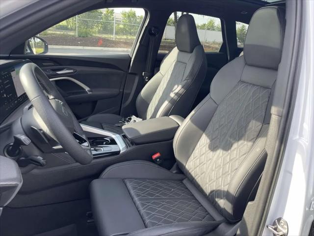 2025 Audi SQ5 Premium Plus TFSI quattro S tronic