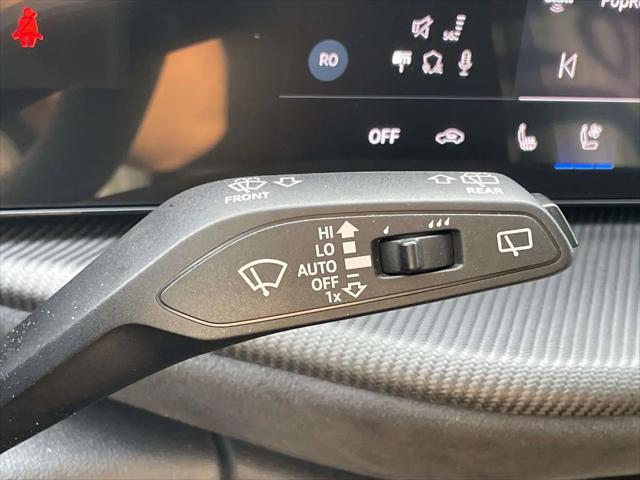 2025 Audi SQ5 Premium Plus TFSI quattro S tronic