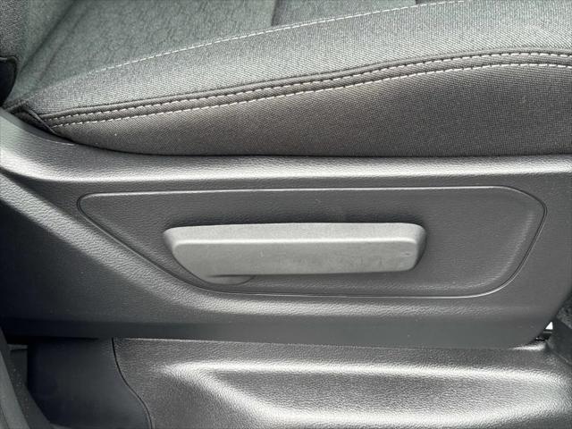2026 Ram 1500 Big Horn Crew Cab 4x2 57 Box