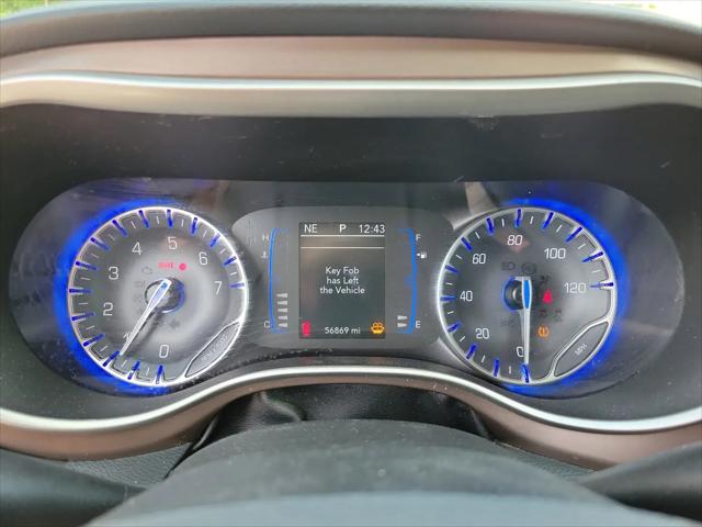 2022 Chrysler Voyager LX