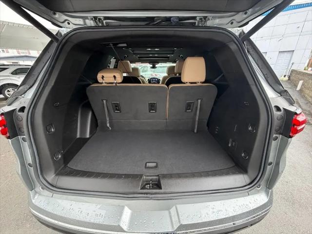 2023 Chevrolet Traverse AWD Premier