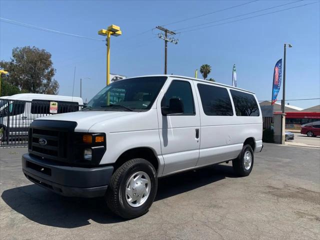 2011 Ford E-350 Super Duty XL