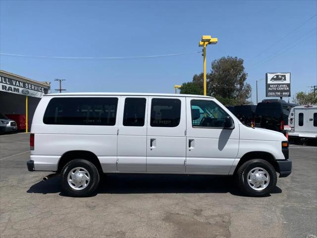 2011 Ford E-350 Super Duty XL