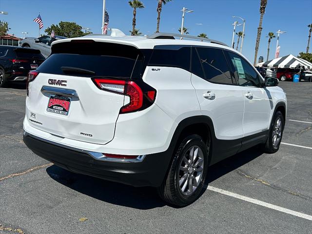 2024 GMC Terrain AWD SLT
