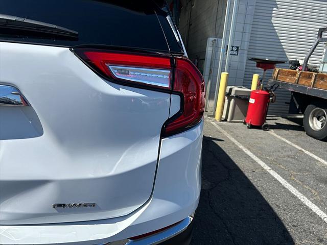 2024 GMC Terrain AWD SLT