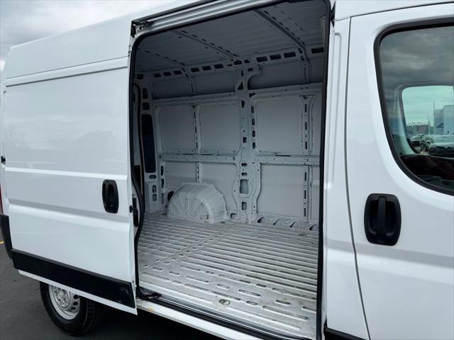 2023 Ram ProMaster 2500 Cargo Van High Roof 136" WB