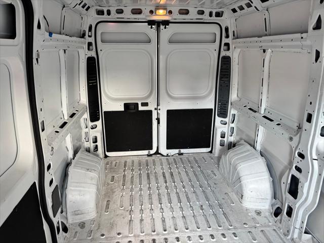 2023 Ram ProMaster 2500 Cargo Van High Roof 136" WB