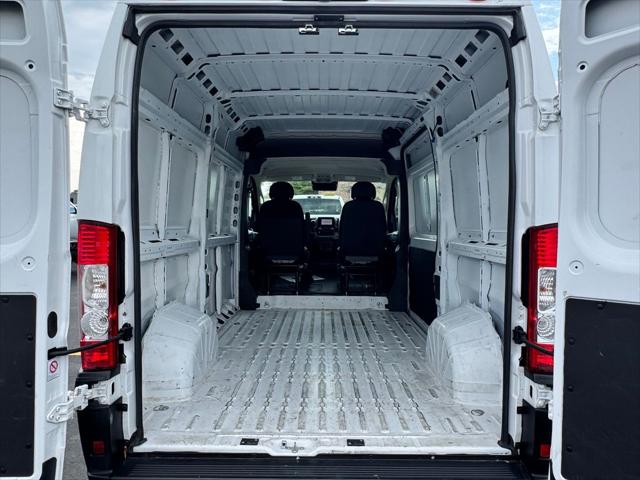 2023 Ram ProMaster 2500 Cargo Van High Roof 136" WB