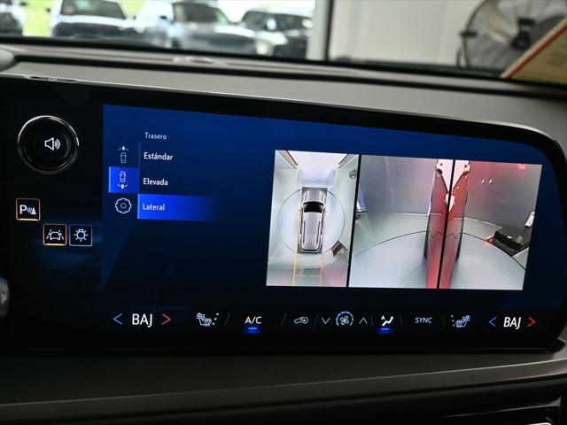 2024 Chevrolet Traverse FWD LT