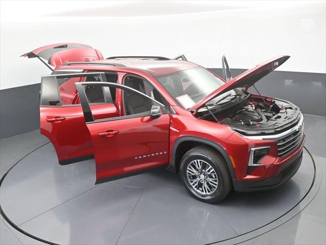 2024 Chevrolet Traverse FWD LT