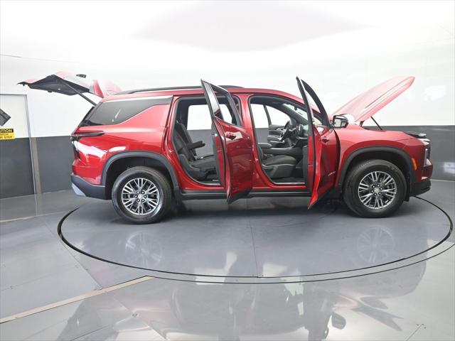2024 Chevrolet Traverse FWD LT