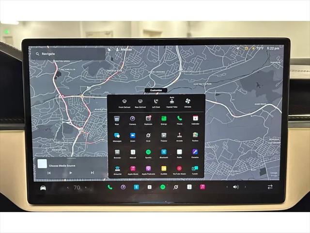 2022 Tesla Model X Plaid Tri Motor All-Wheel Drive