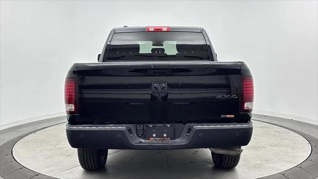 2024 Ram 1500 Classic Warlock Crew Cab 4x4 5'7" Box