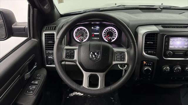 2024 Ram 1500 Classic Warlock Crew Cab 4x4 5'7" Box