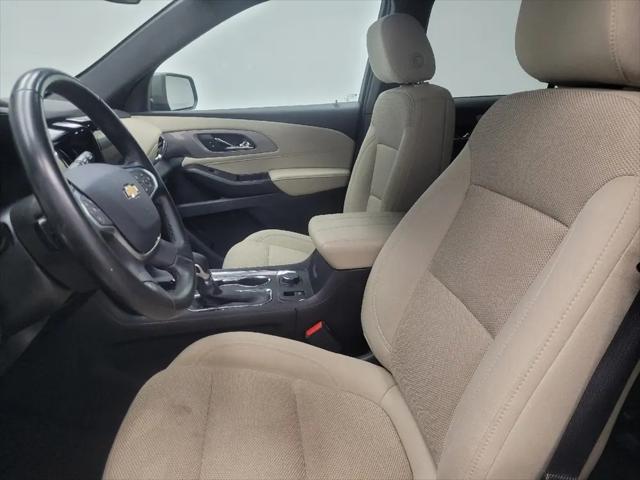 2023 Chevrolet Traverse AWD LT Cloth