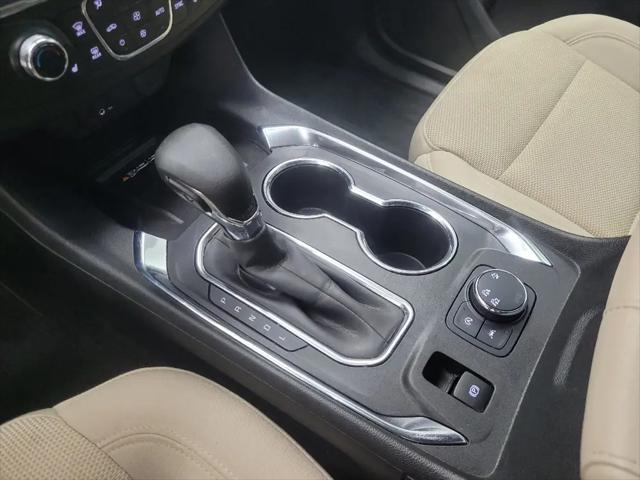 2023 Chevrolet Traverse AWD LT Cloth