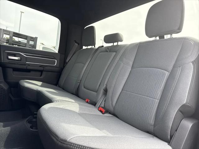 2022 Ram 3500 Big Horn Crew Cab 4x2 6'4" Box