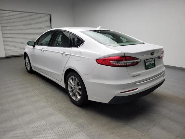 2020 Ford Fusion SE