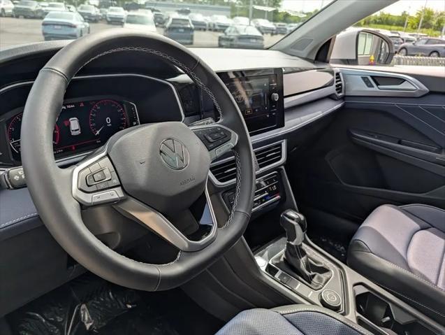 2026 Volkswagen Taos SEL