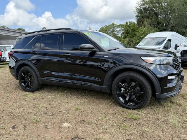 2023 Ford Explorer ST-Line