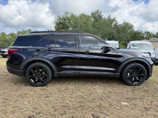 2023 Ford Explorer ST-Line