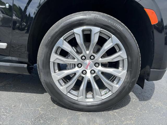 2022 GMC Yukon 4WD Denali