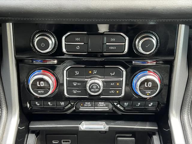 2022 GMC Yukon 4WD Denali