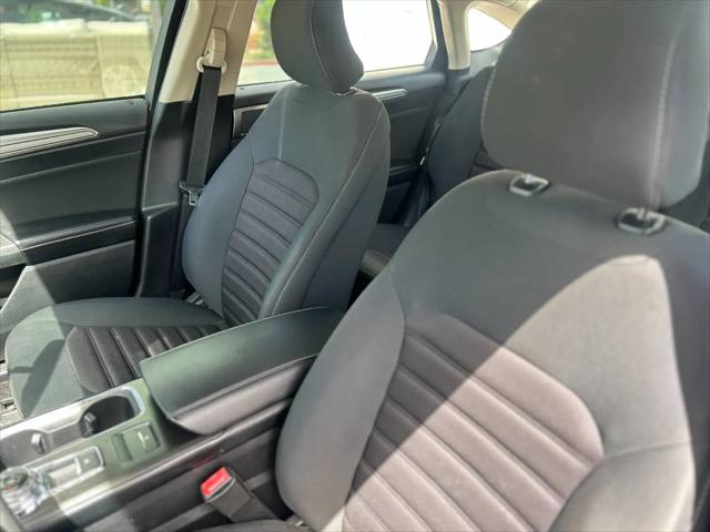 2020 Ford Fusion Hybrid SE